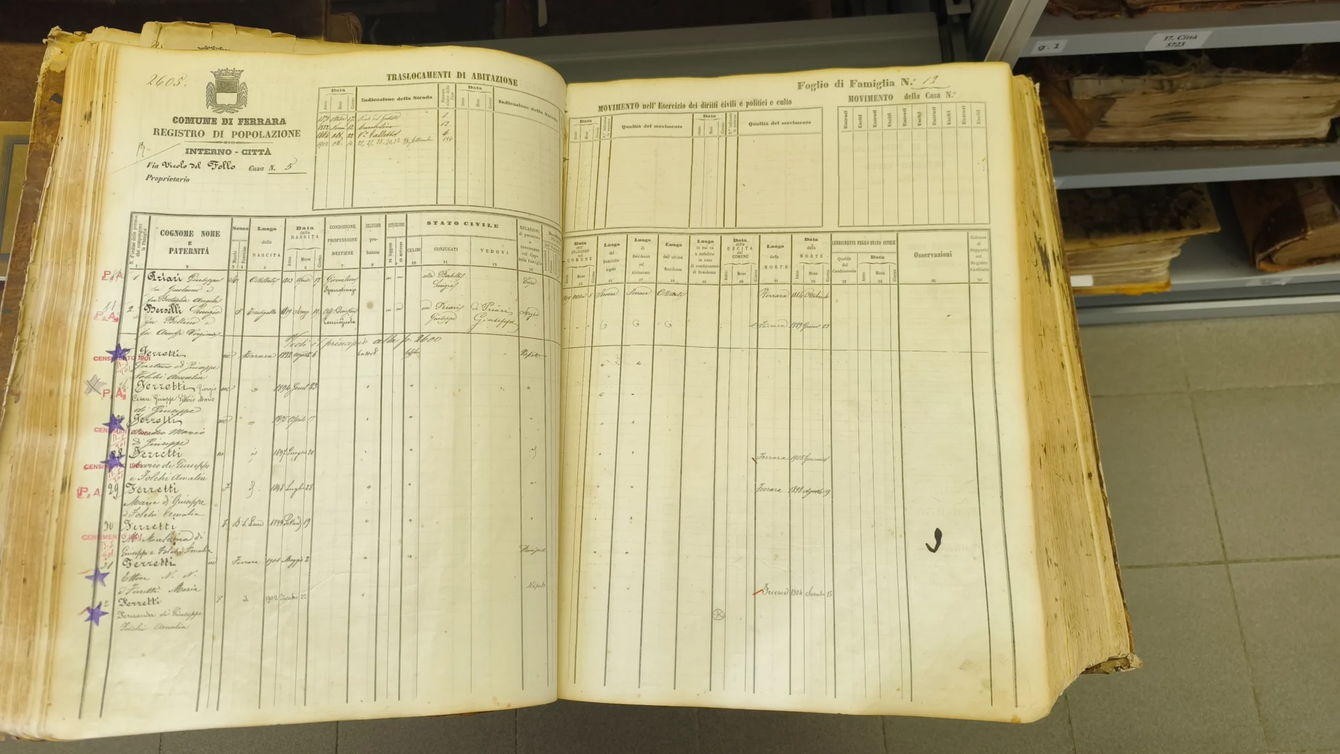 Comune di Ferrara, Registro di Popolazione, Interno Città, F. Città n. 5723 — family sheet, Vicolo del Follo